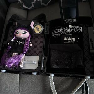 Na na na surprise doll meow with backpack